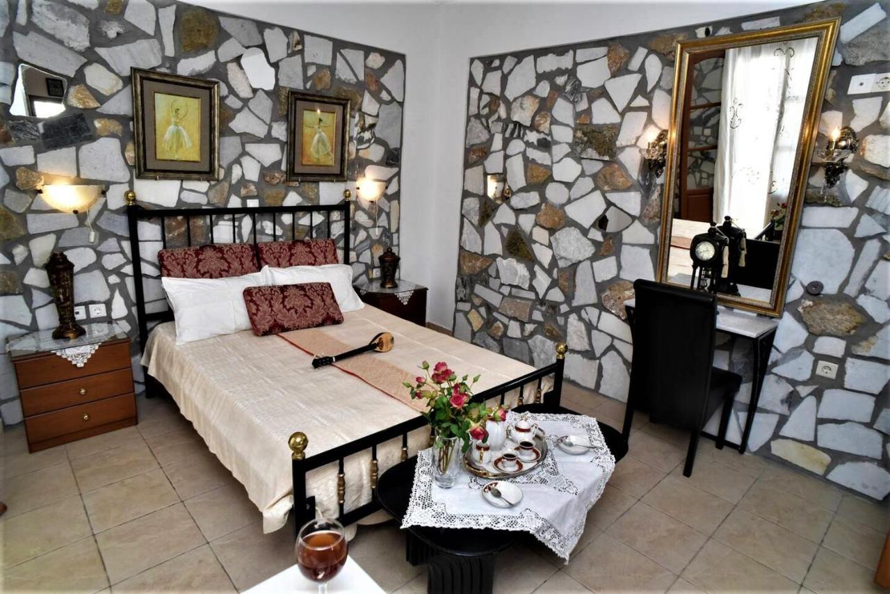 Pasas Castle - Unique Luxury Apartments Naxos City Extérieur photo