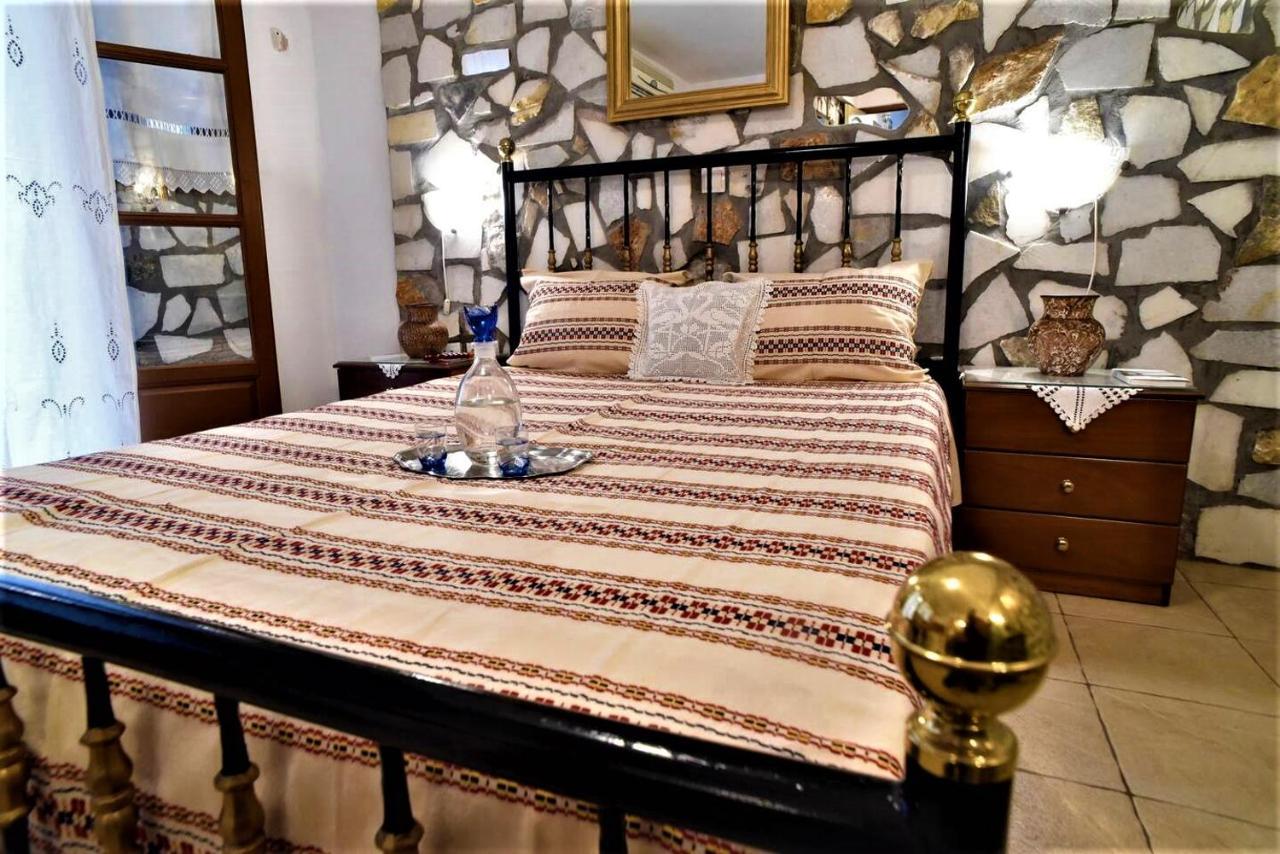 Pasas Castle - Unique Luxury Apartments Naxos City Extérieur photo