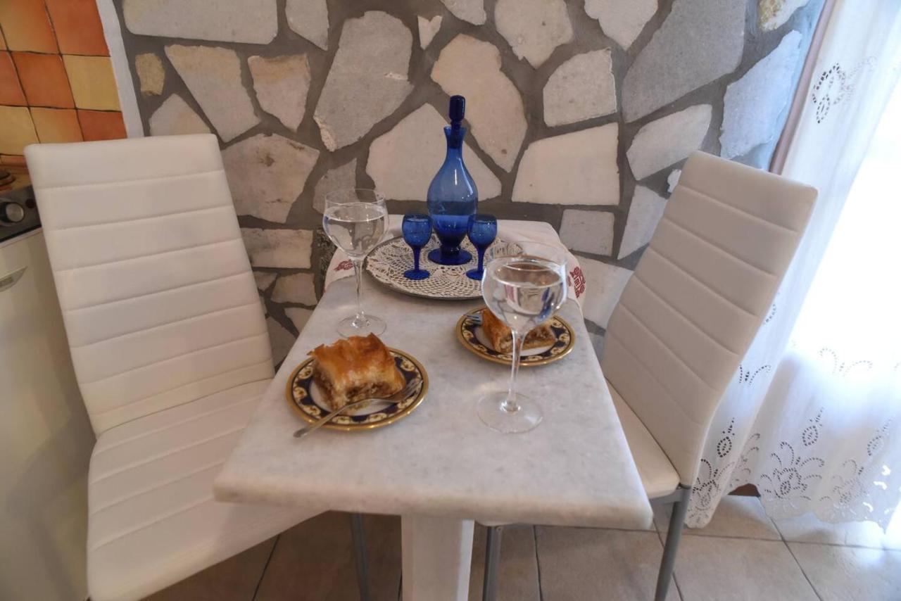 Pasas Castle - Unique Luxury Apartments Naxos City Extérieur photo